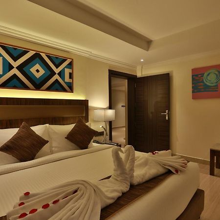 Hotel Luminara Kochi Ngoại thất bức ảnh