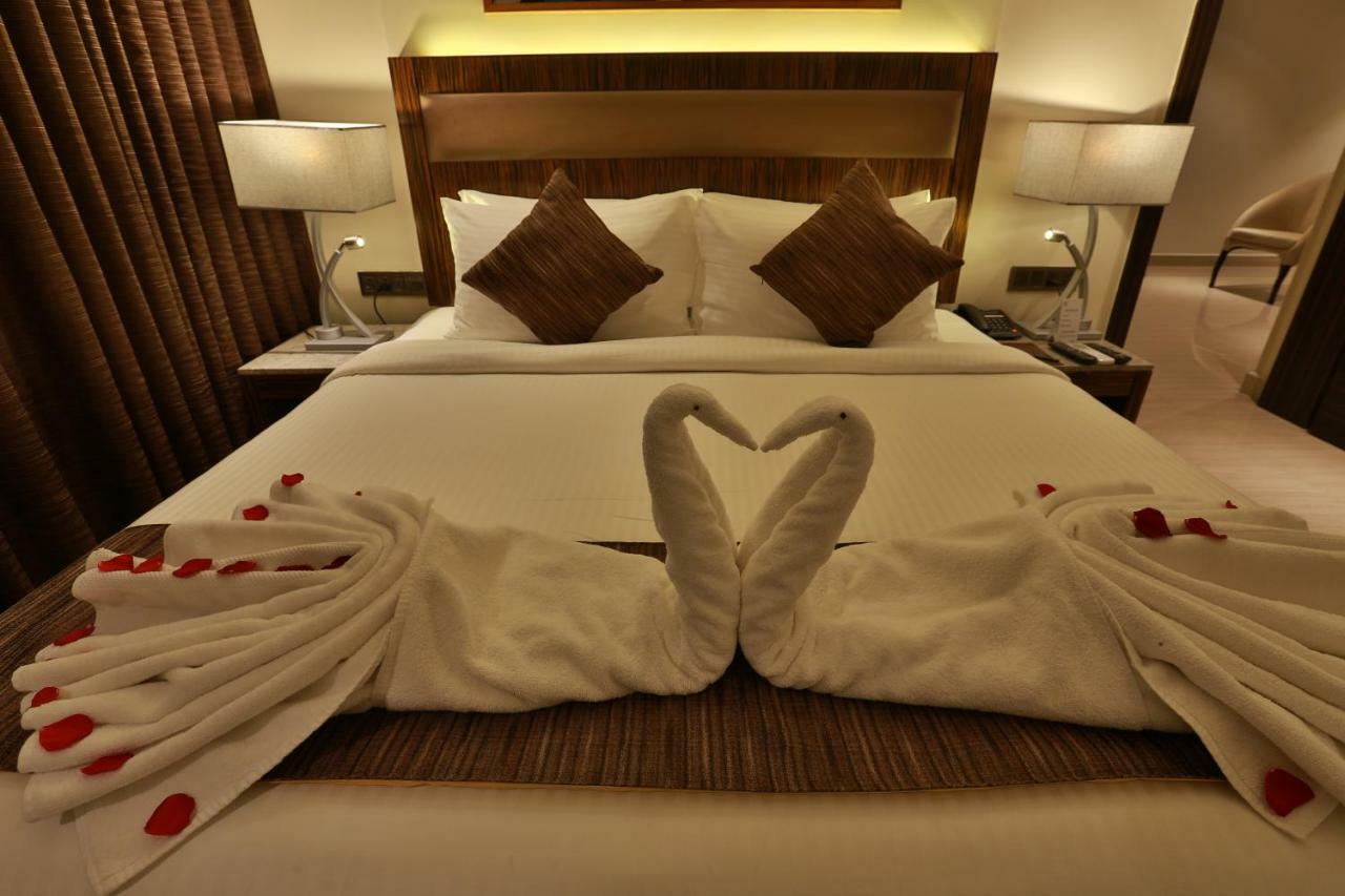 Hotel Luminara Kochi Ngoại thất bức ảnh