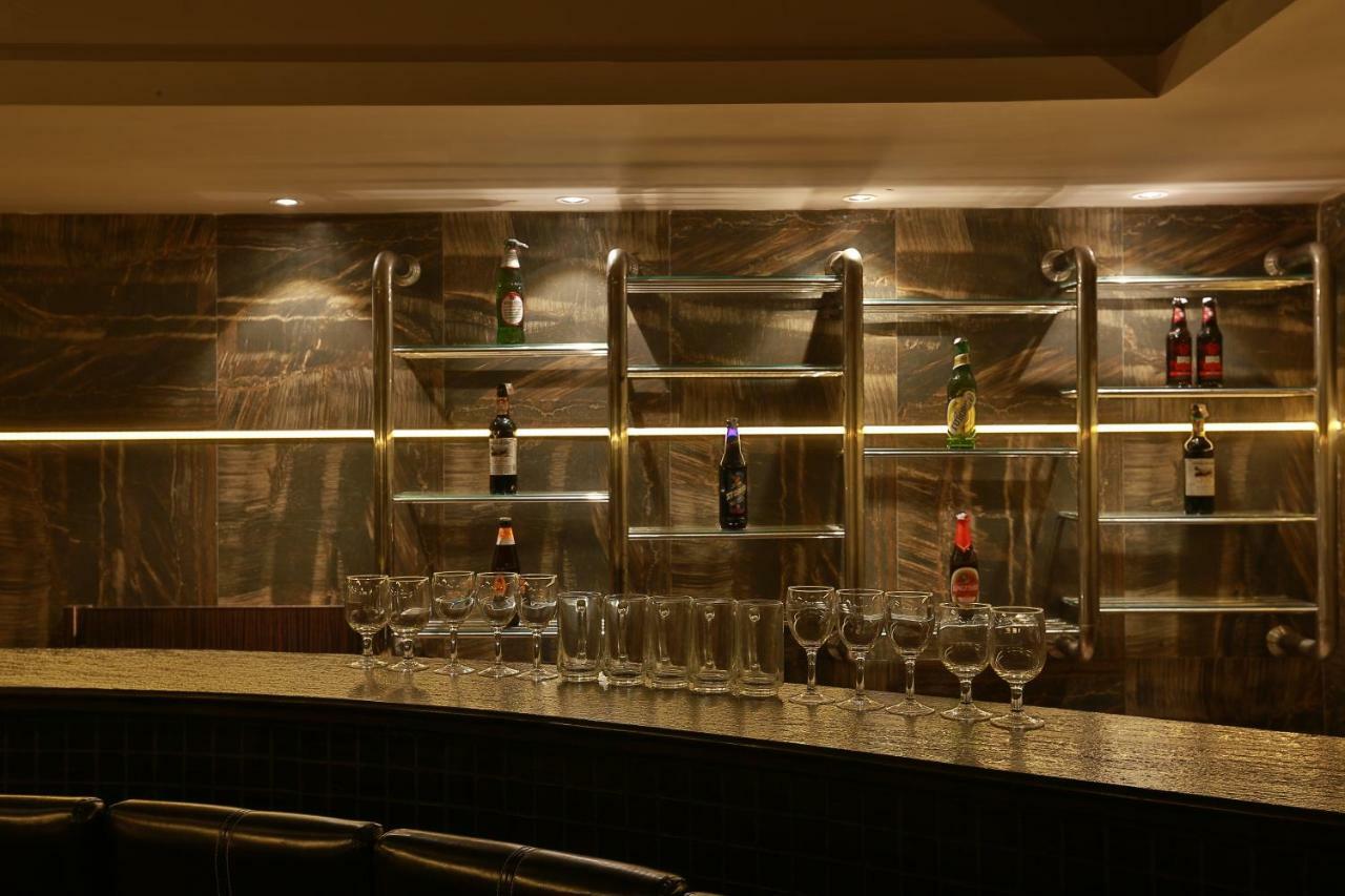 Hotel Luminara Kochi Ngoại thất bức ảnh