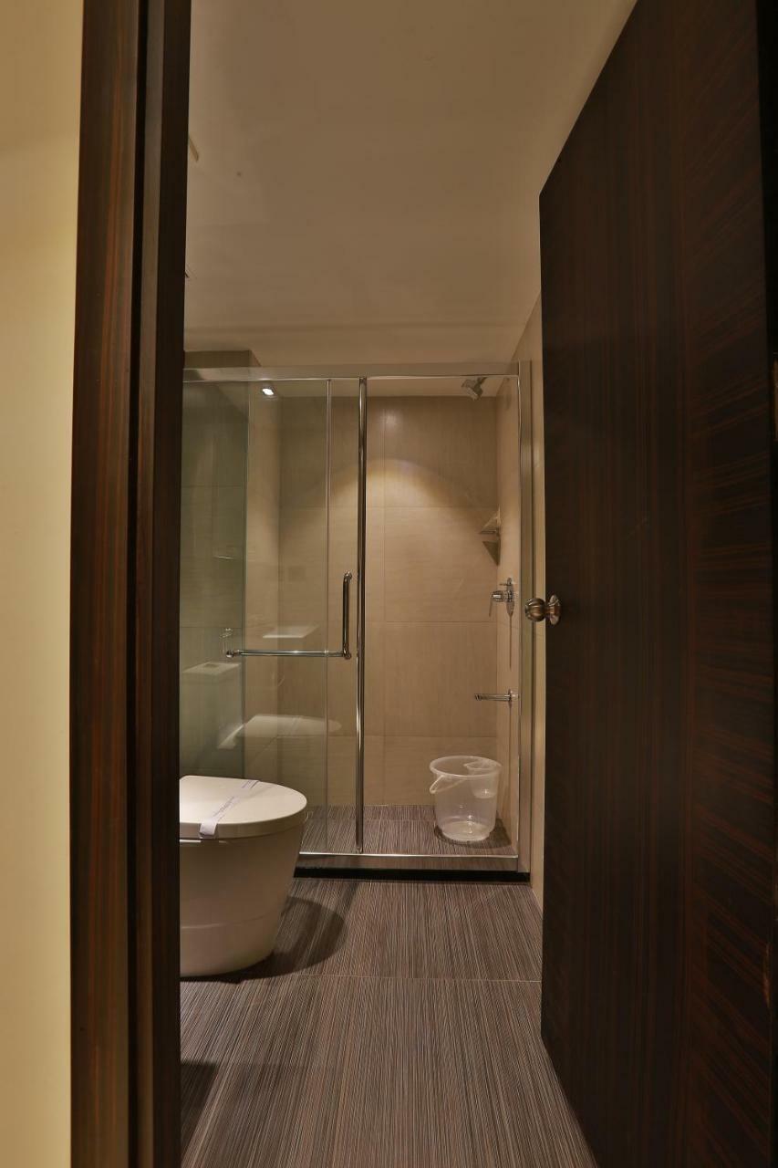 Hotel Luminara Kochi Ngoại thất bức ảnh
