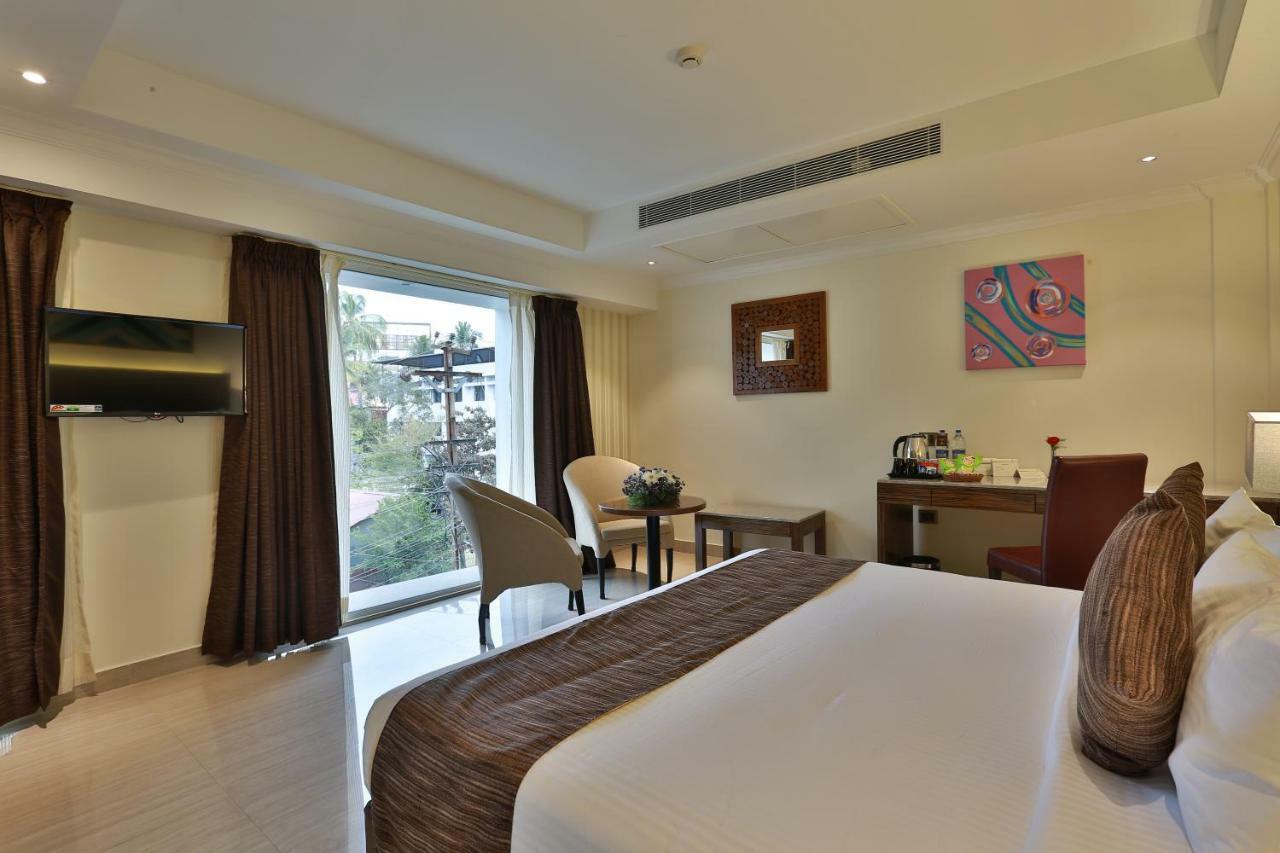 Hotel Luminara Kochi Ngoại thất bức ảnh