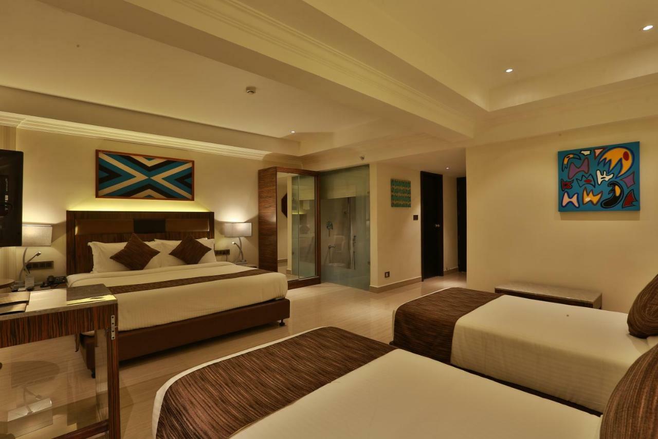 Hotel Luminara Kochi Ngoại thất bức ảnh